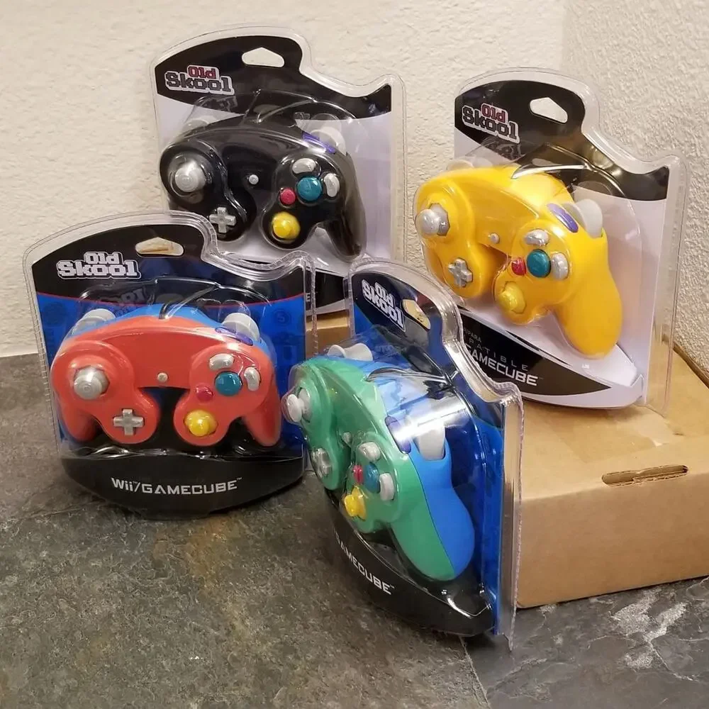 4 Gamecube Controllers - 4 Colors Bundle (NEW) Red Green Black Orange - Nintendo